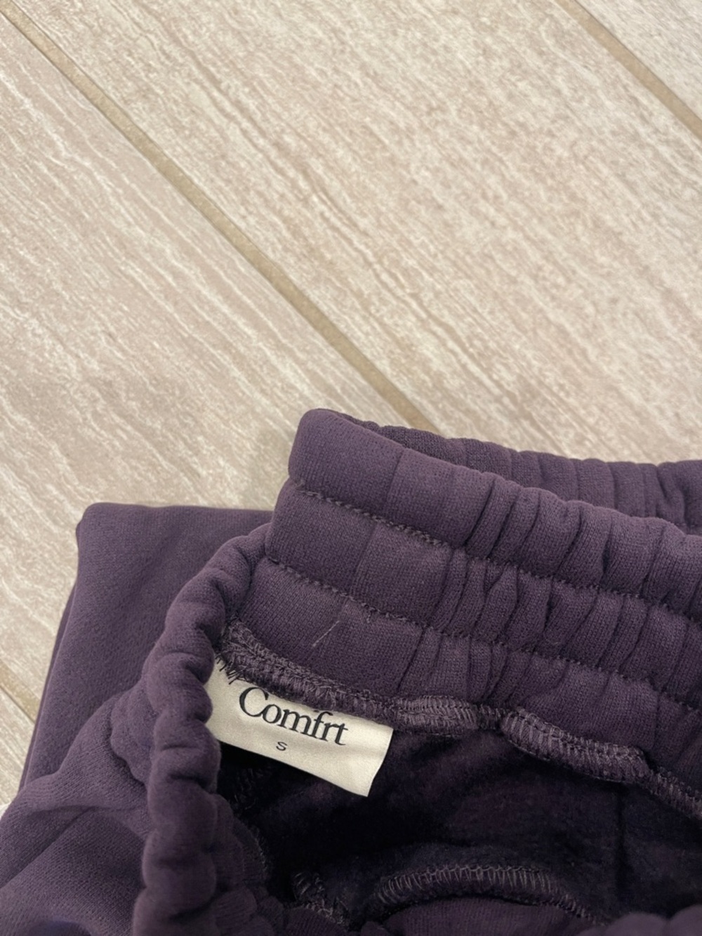 Comfrt BlackBerry Sweatpants Size Small - Picture 5 of 6